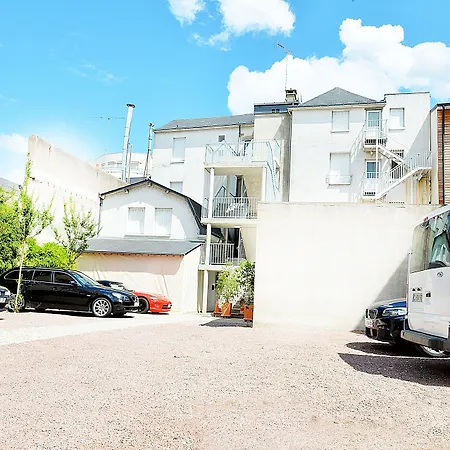 ドゥ ロスニー 2* トゥール