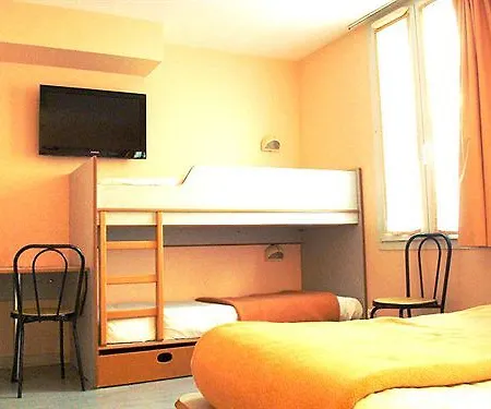 De Rosny Hotell 2*