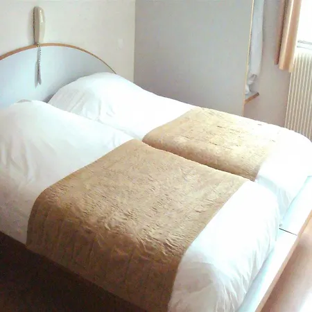 Hotel De Rosny