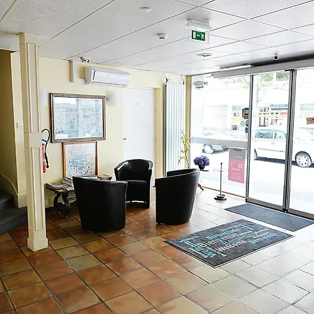 Hotel De Rosny
