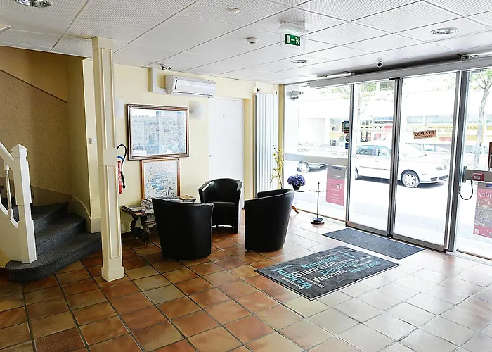 酒店 德罗斯尼酒店